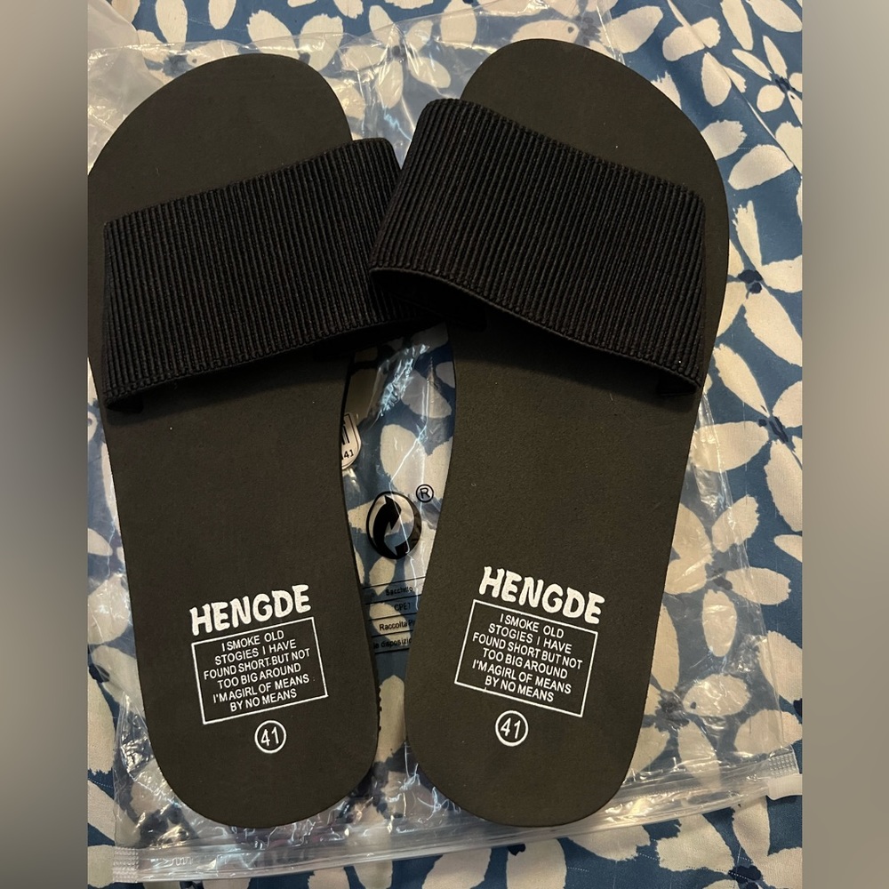 Women’s sandals